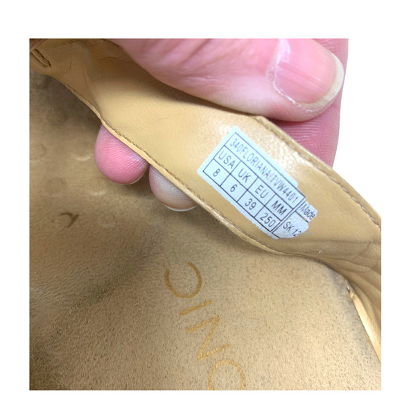 Vionic Floriana Sz 8 Cork Embellished Beaded Thong Flip Flops Comfort Sandals - Picture 5 of 7